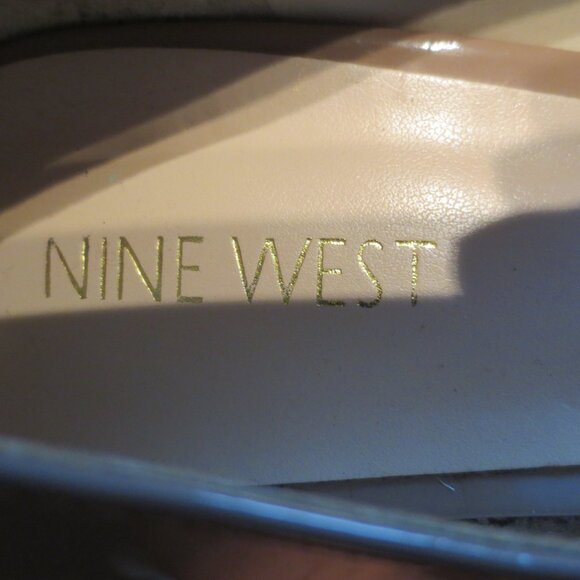 New Old Stock Nine West Jessa Wedge Pumps - Size 8.5M. - Picture 14 of 15